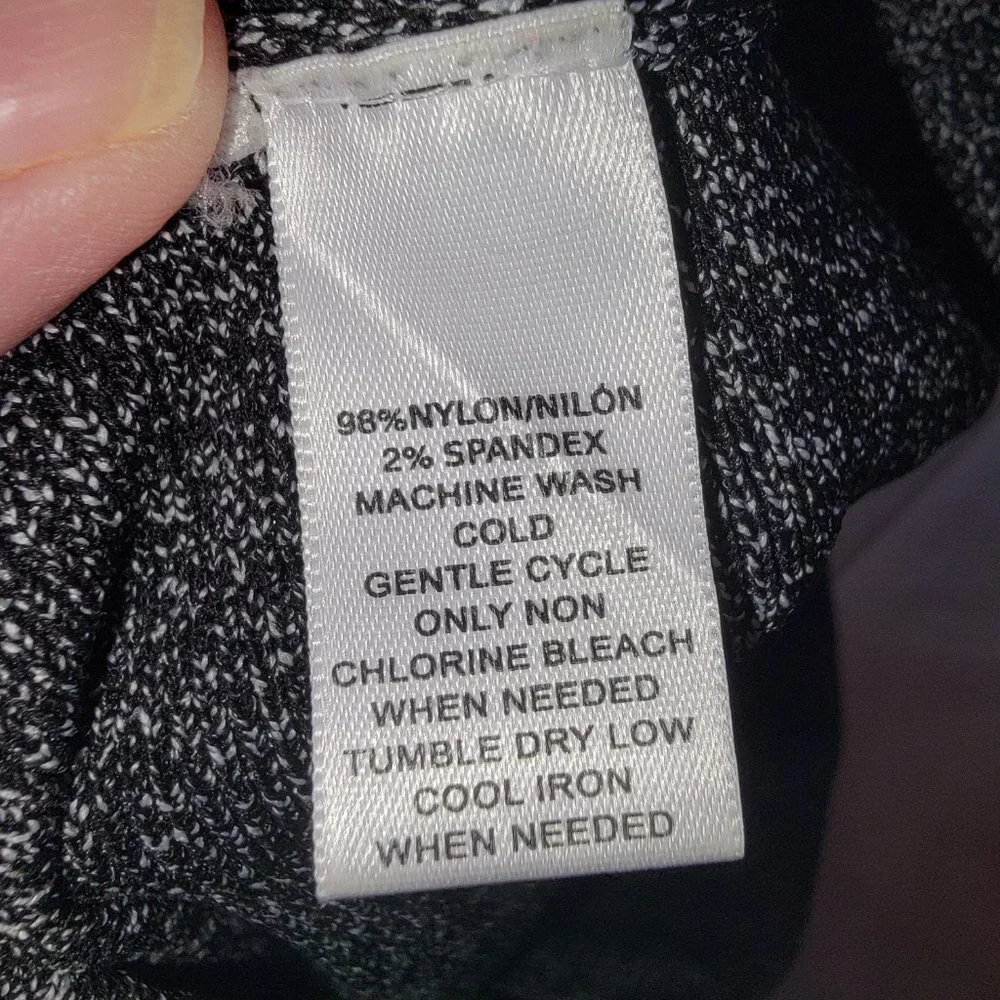 Ann Taylor Loft Petites Mini Skirt Size MP Like New - Heathered black - Picture 4 of 4